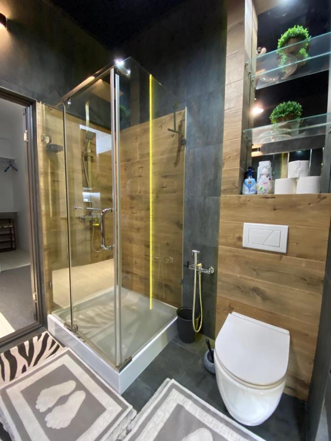 New Double Room Luxury Apartment In The Center Chisináu Exterior foto