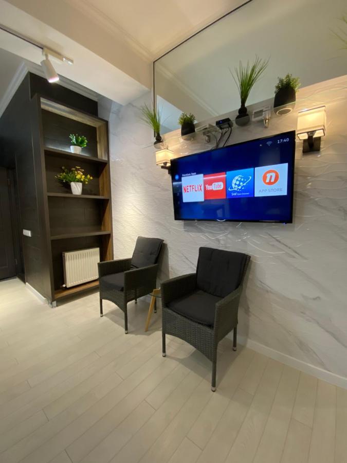 New Double Room Luxury Apartment In The Center Chisináu Exterior foto