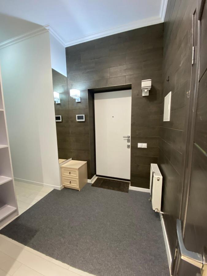 New Double Room Luxury Apartment In The Center Chisináu Exterior foto