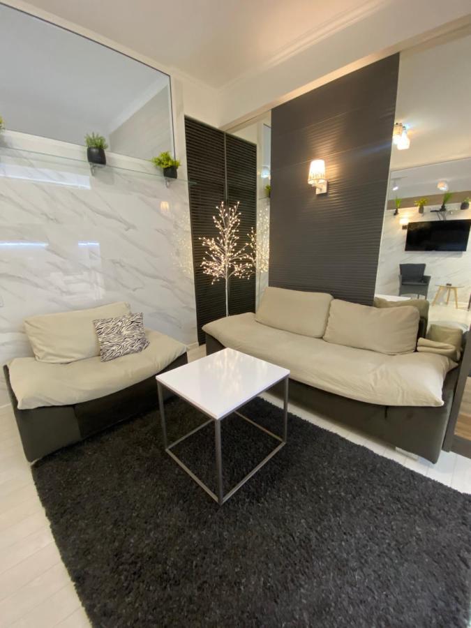 New Double Room Luxury Apartment In The Center Chisináu Exterior foto